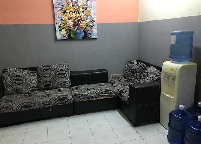 Yb House