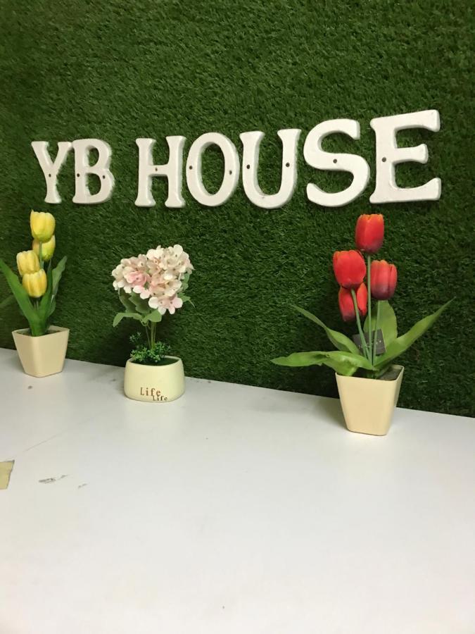 Rumah tetamu Yb House *